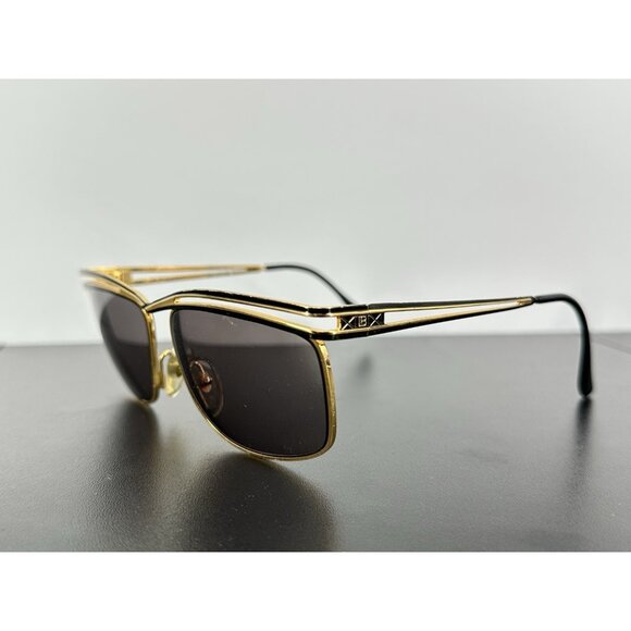Vintage Laura Biagiotti T202/S T40 Gold & Black 135-56-15 Frames Only (C3-15)